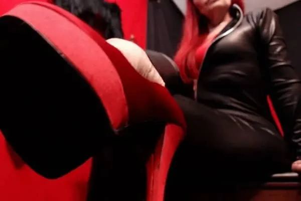 bdsm milf feet fetish