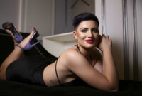 Artiest RebeccaLaw Foto 12