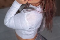 Performer NiaMills Photo 12