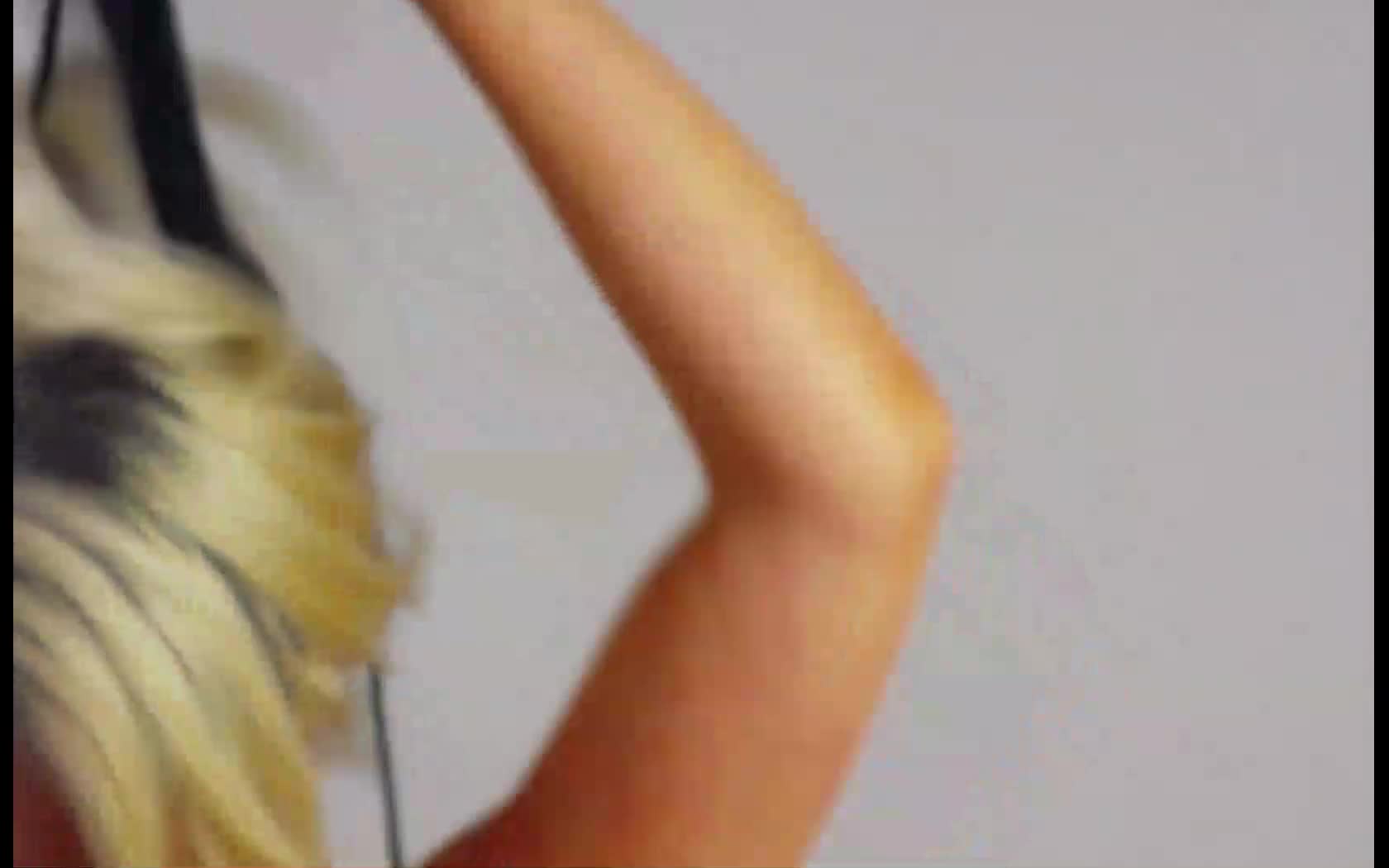 Interprete JjulieMilerr Video 1