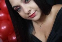 Interprète hotgirls99 Photo 2