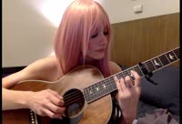 Utøver NoralyBloom Video 1