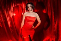 Performer CharlotteMeyers Photo 9