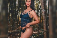 Performer KassandraWood Photo 5