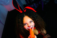 Artista CharlotteCooperr Foto 12