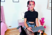 Utøver AlexaCage Video 1