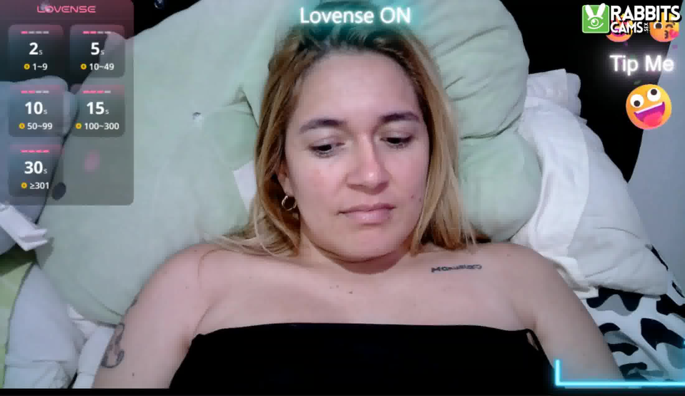 Intérprete IzuryBlonde Video 1