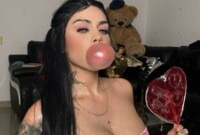 Performer AgathaBryne98 Photo 11