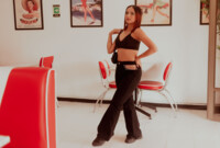 Performer SummerHolt Photo 11