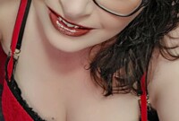 Intérprete MatureBustyMilf Foto 3