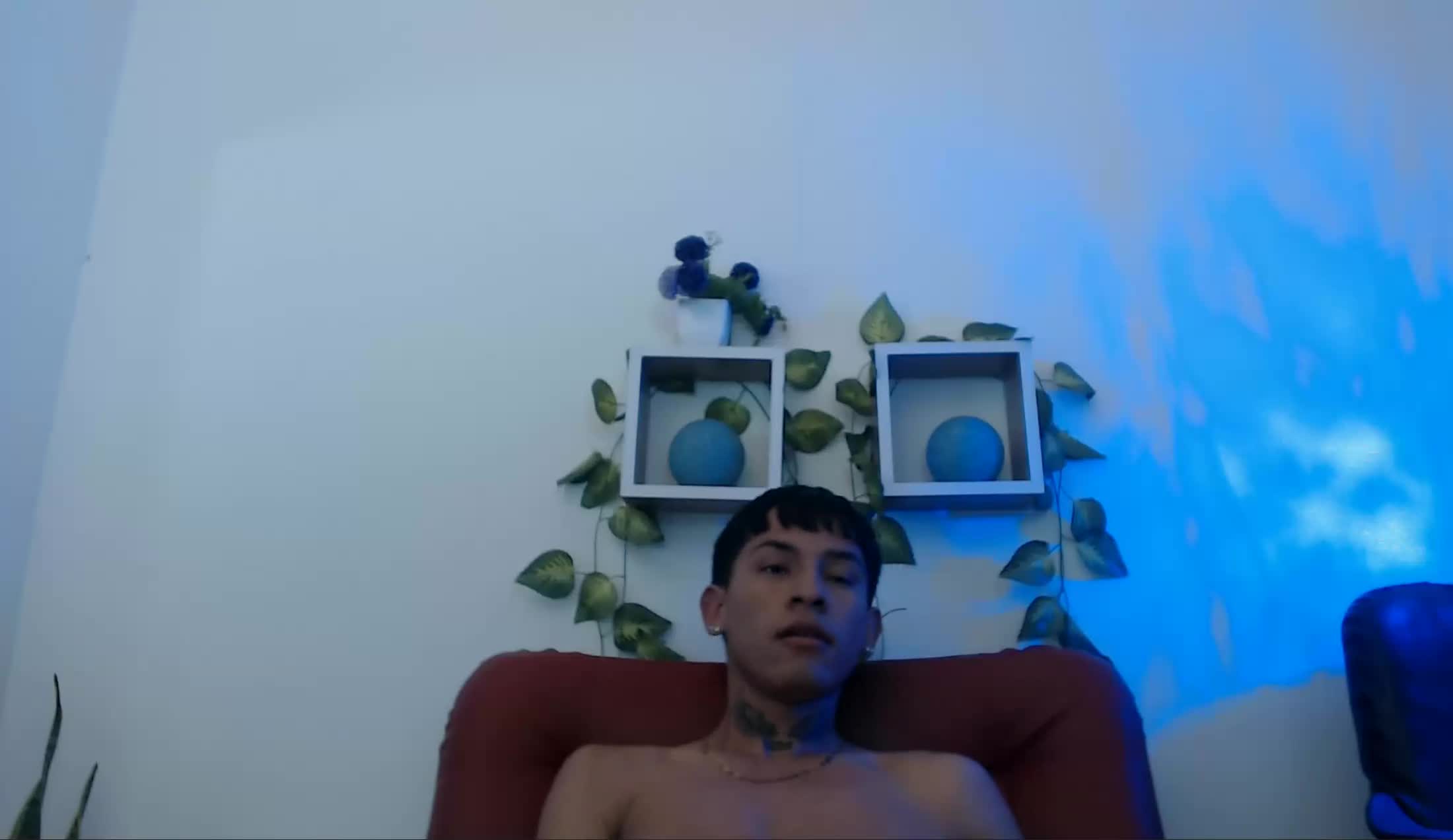 Intérprete Sutistunt Video 3