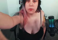 Artiest AkaraFang Video 1