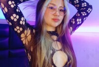 Performer Aliiceyong Photo 10