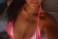 Intérprete Naughty_Crystal Foto 9