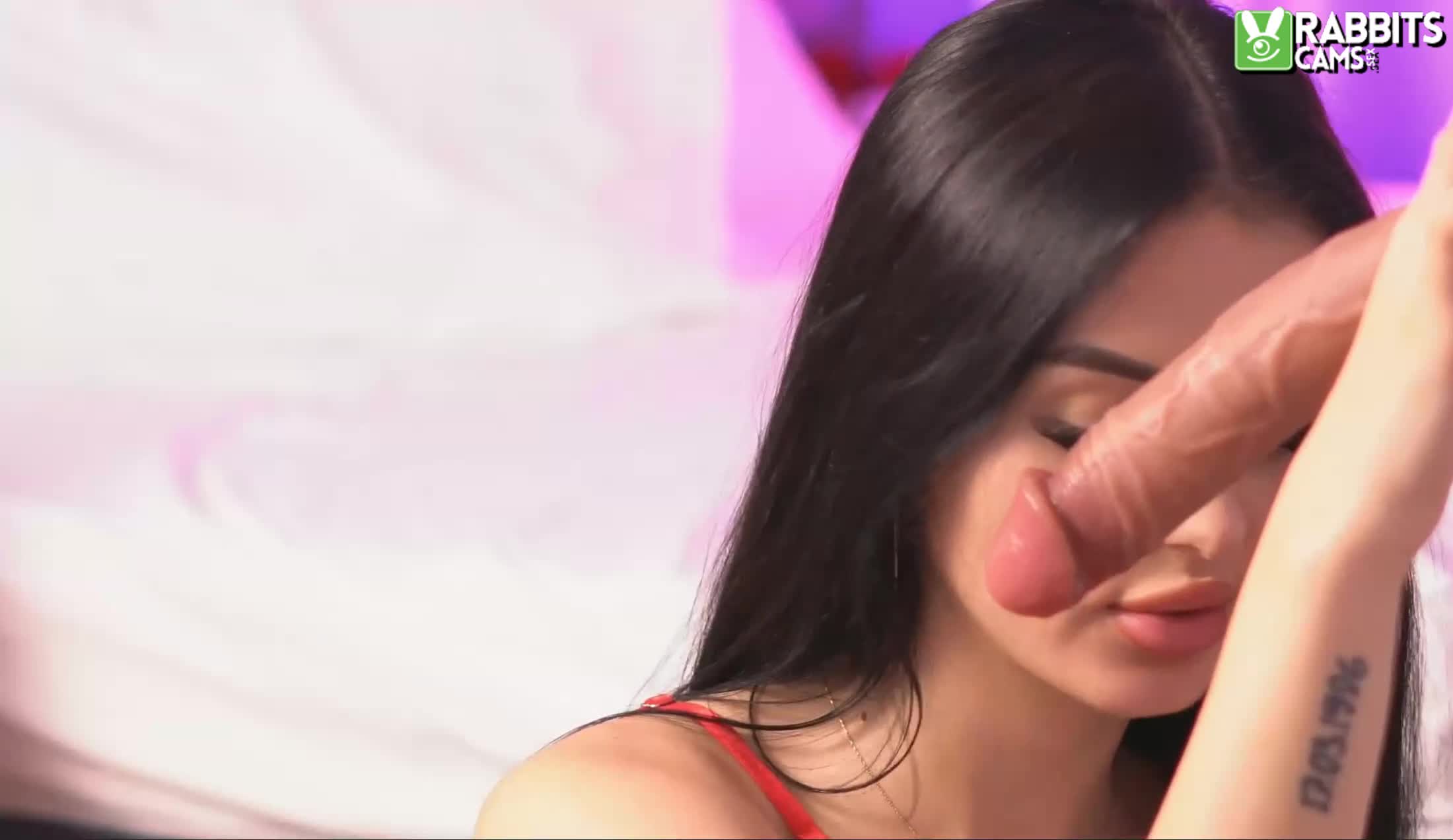 Artista LILAROSES Video 1