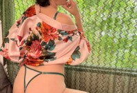 Performer Jane_Honeybee Photo 1