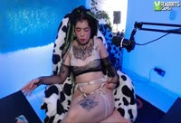Interprete NinaSawyers Video 1
