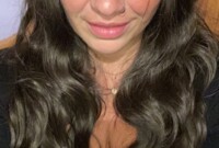 Performer MilfMillie Photo 4