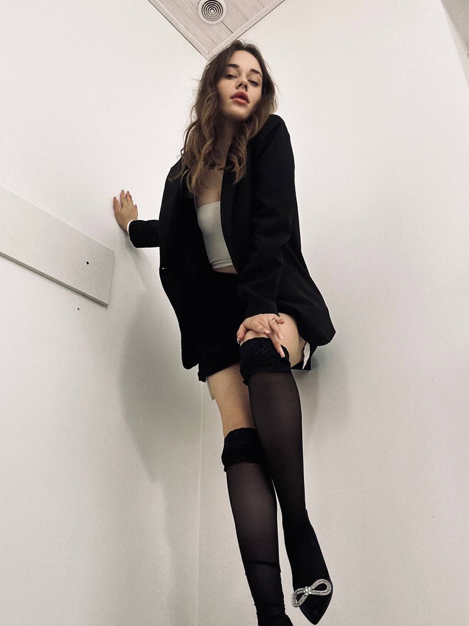 Performer KinkiGirl Photo 3
