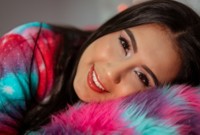 Artiest HallieJames Foto 12