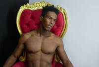 Performer HornyBlackskin Photo 2