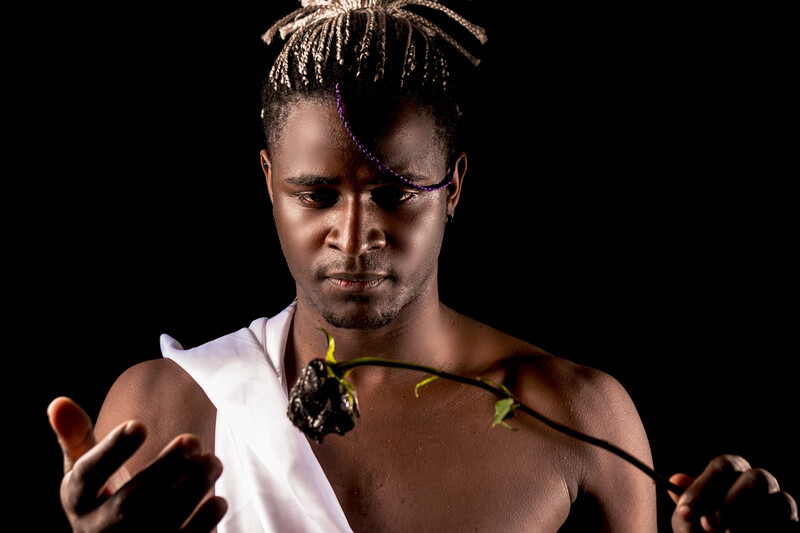 Performer Jordan_Bissau Photo1