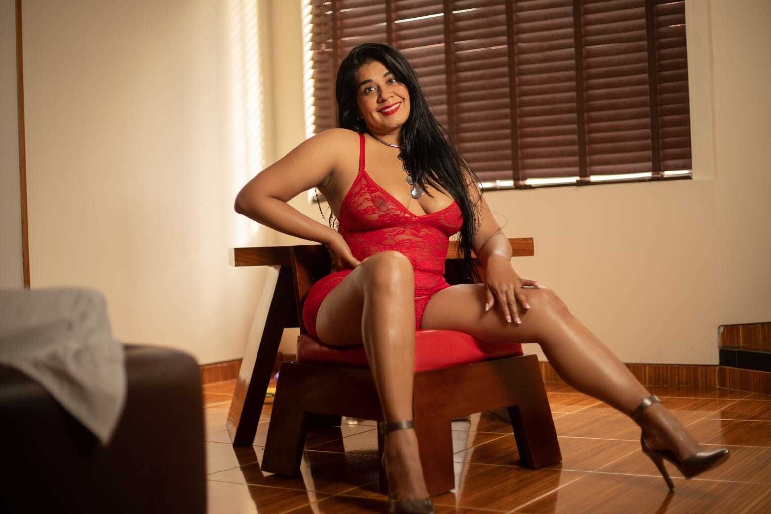Interprète AprilMILF Photo 1