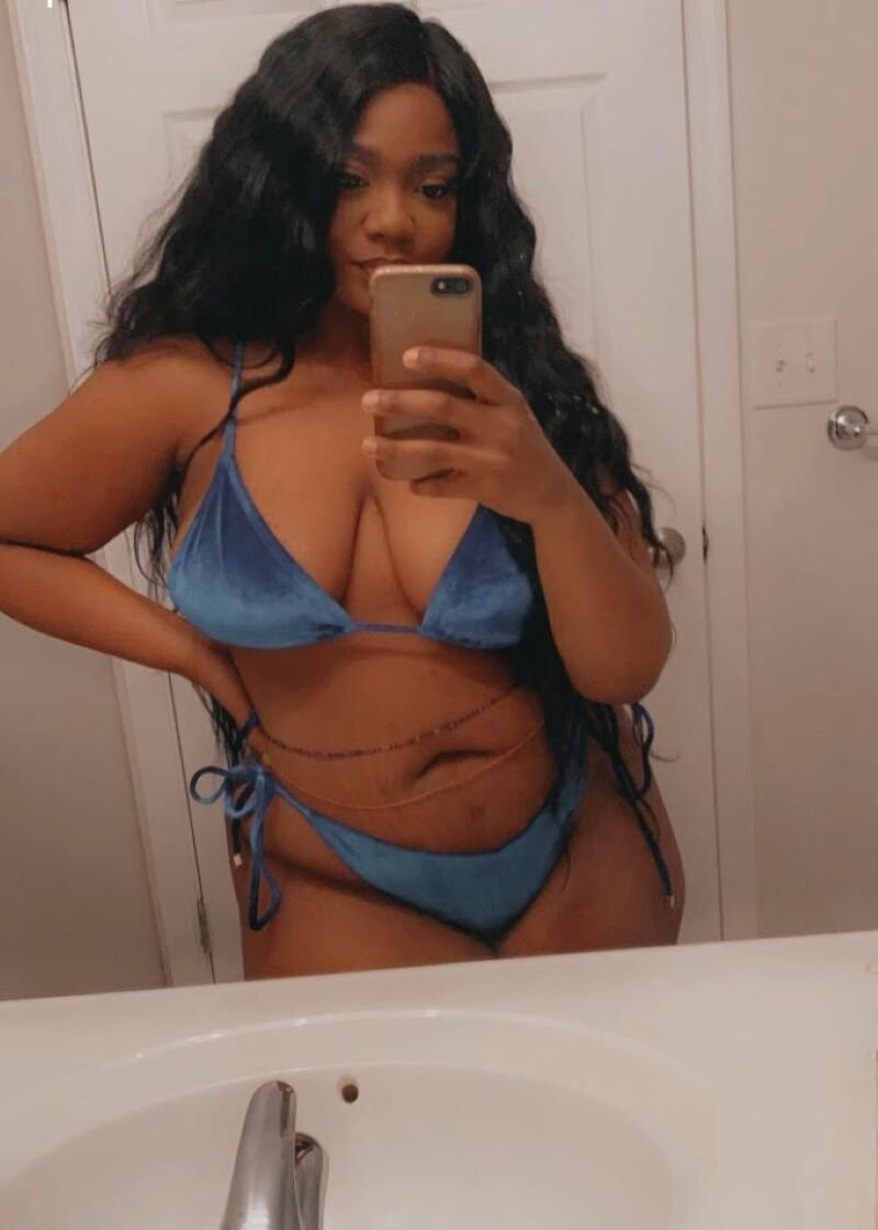 Artist AlexisBanks143 Foto 1