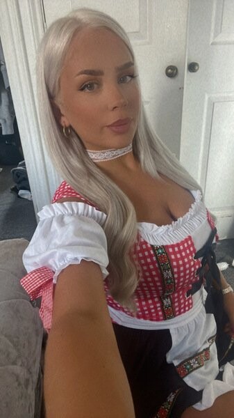 Utøver BritishBlondeBabydoll Bilde 1