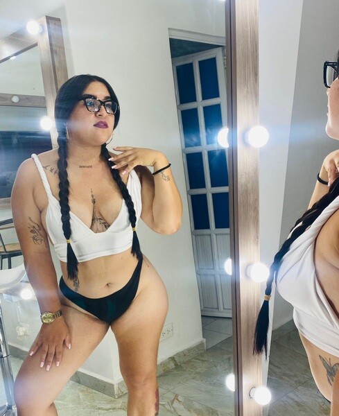 Artista EvelynSensualBoobs Foto4