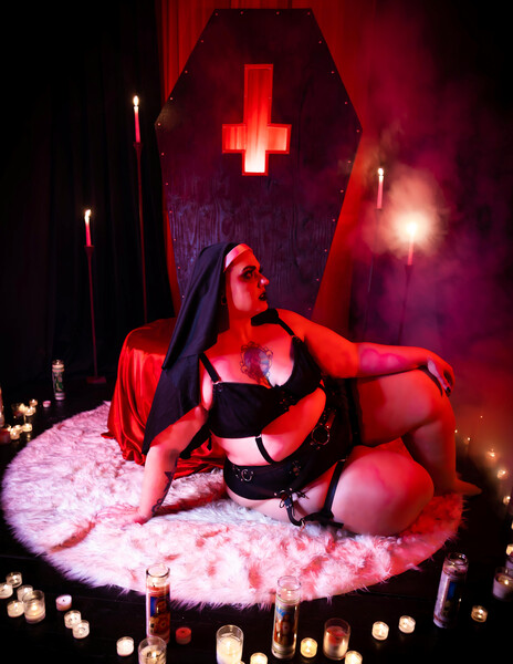 Interprete GoddessBettieBodacious Foto2