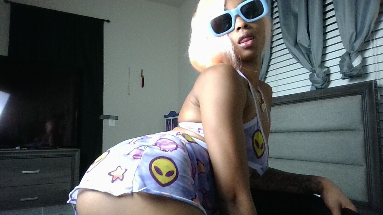 Performer TemptressPickySnacks Photo 1