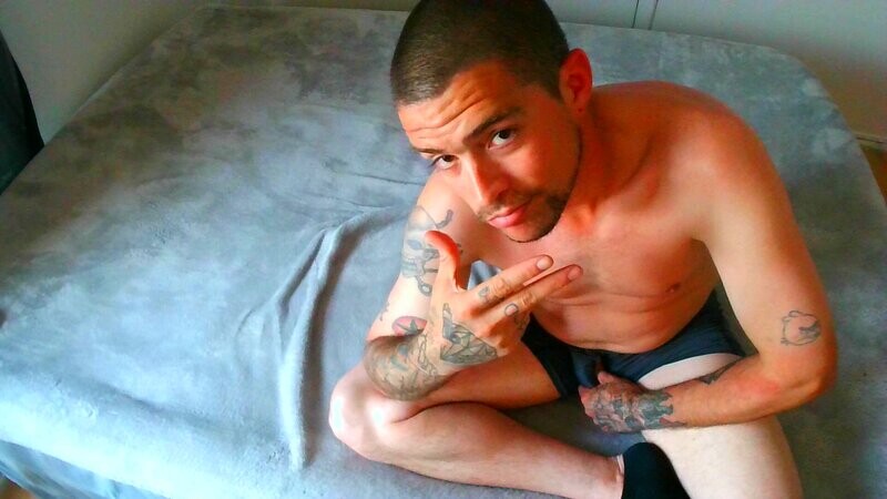 Artiest hungtattedhandsome Foto9