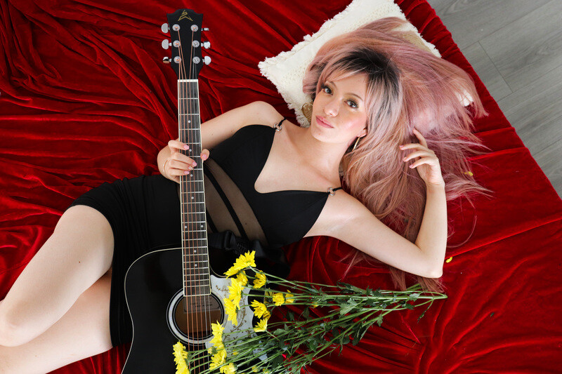 Artiest JulieDiamondGB Foto 1