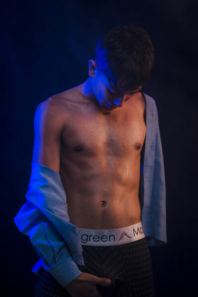 Performer Eren_Twink Photo4