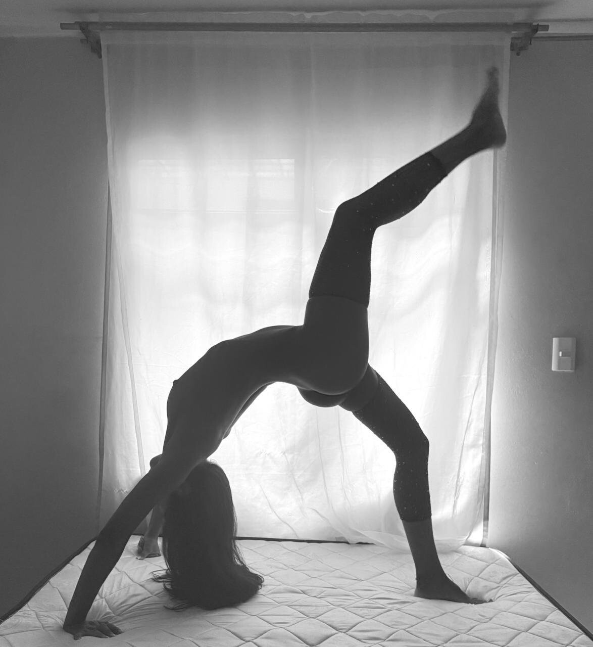 Performer ZoeStargb Photo 1