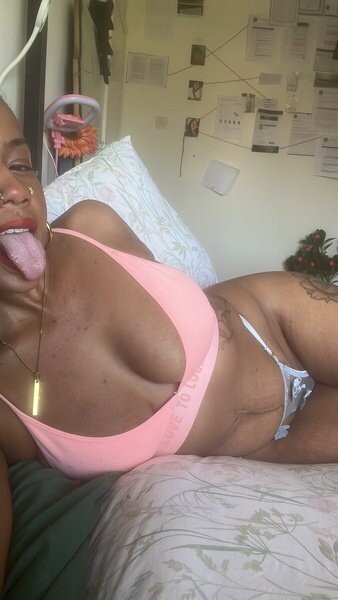 Interprète Exotic_Ruby_xxx Photo 1