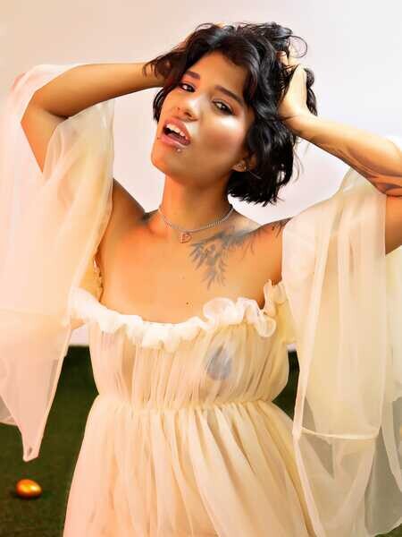 Artiest orianaasaenz Foto 1