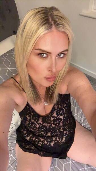 Utøver HoneyBee_xox Bilde2