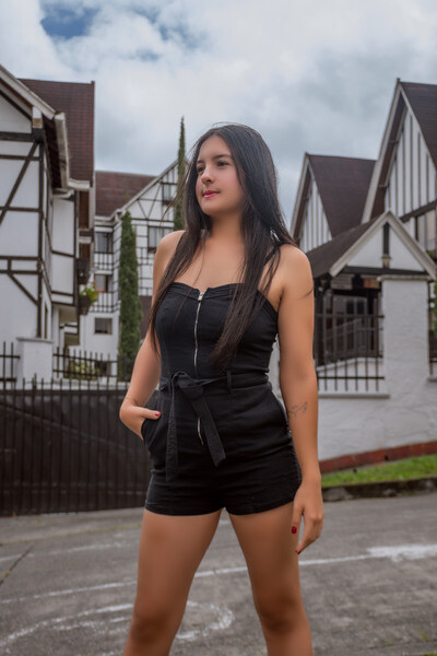 Artista EmilyTova Foto2