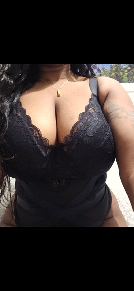 Artista Ebony_Richards_x Foto 1