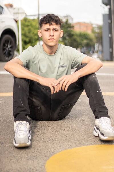 Artiest MikeBeneflek Foto 1