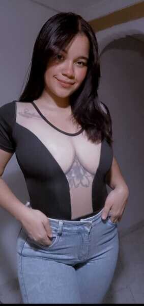Artist ChloeyBelle Foto4