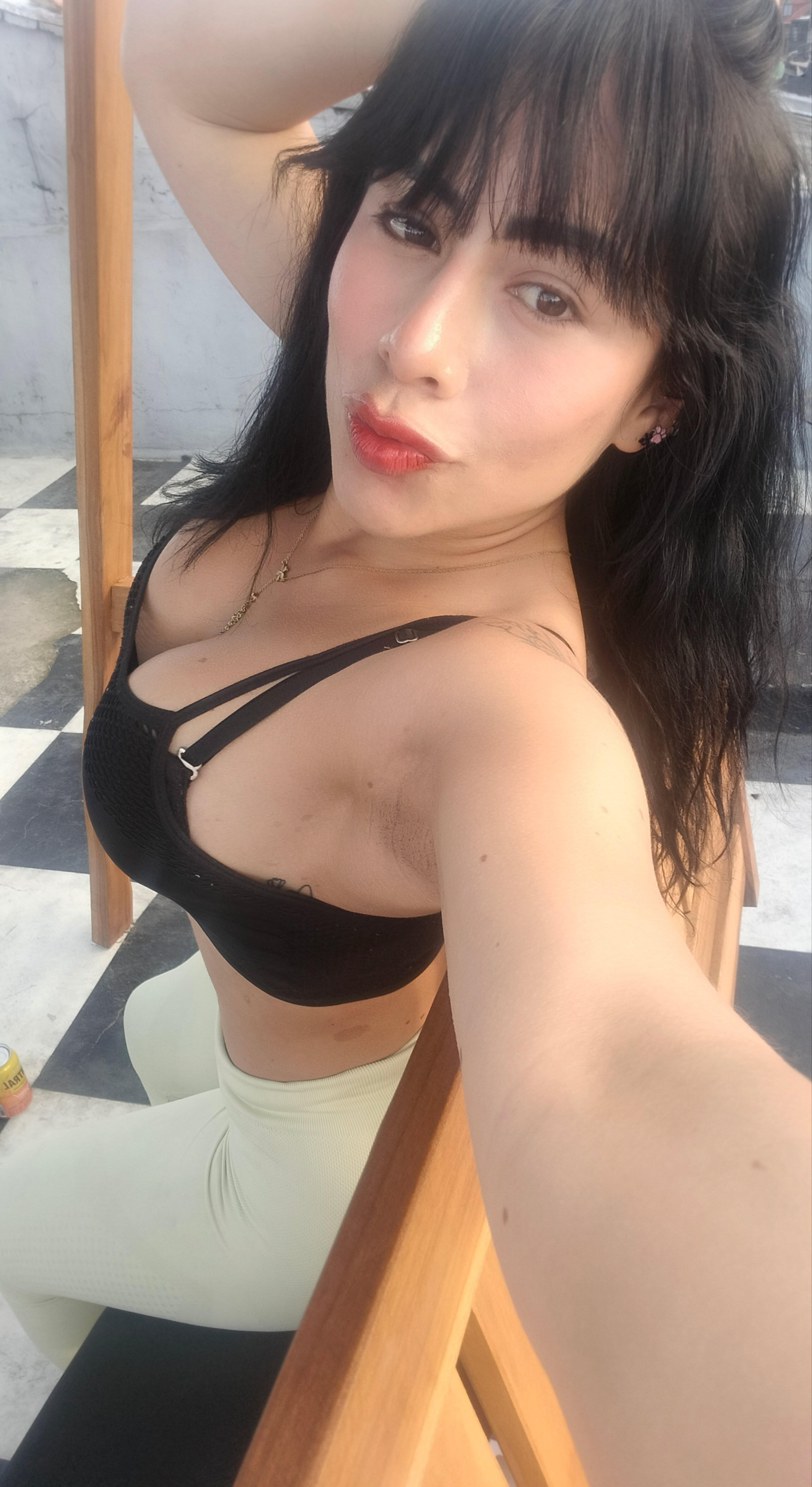 Artiest 103k Foto 1