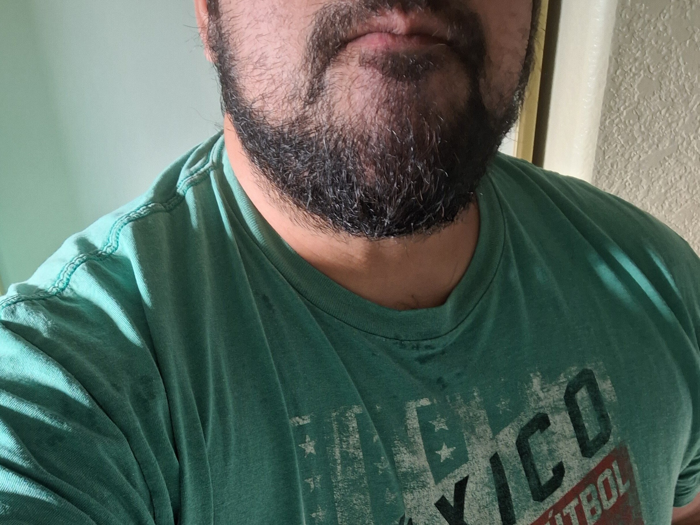 Interprète 16ozMonsterCanSizeCock Photo 1