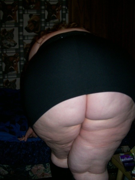 Performer SSBBWHouseWife Photo4