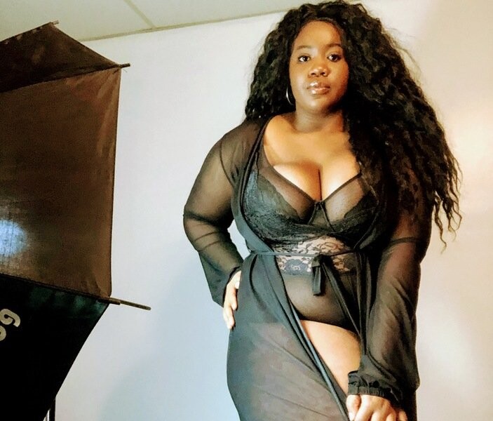 Artist BombshellChasity Foto 1