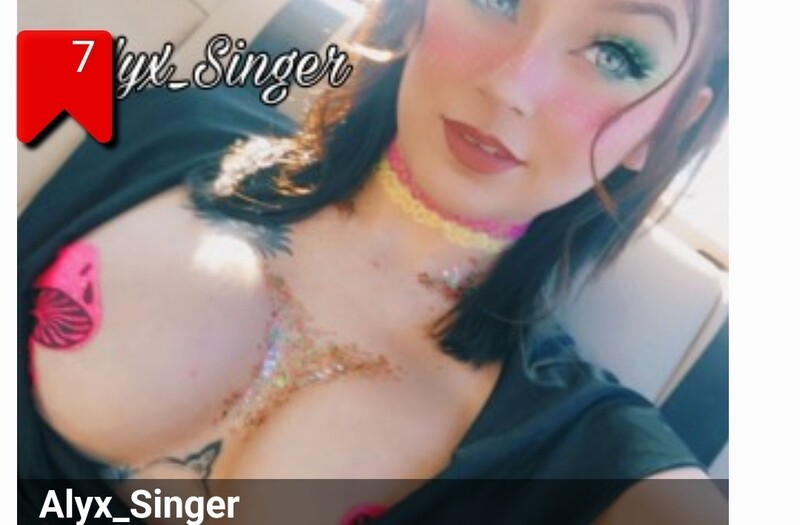 Performer Alyx_Singer Photo9