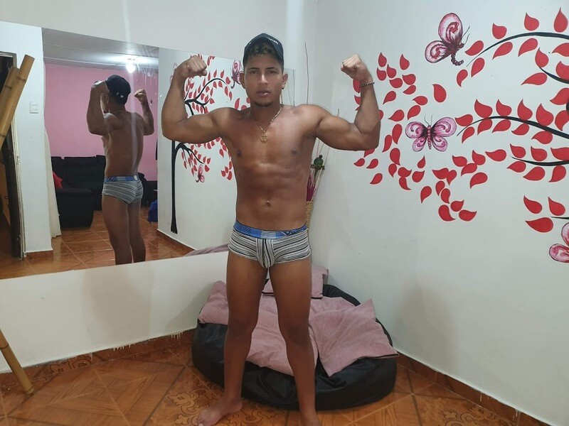 Artista bigcock_man_xxx Foto4