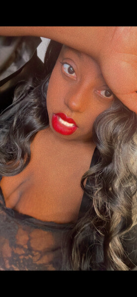 Artista BlackMonsterTits Foto 1